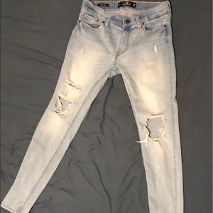 Hollis tee jeans